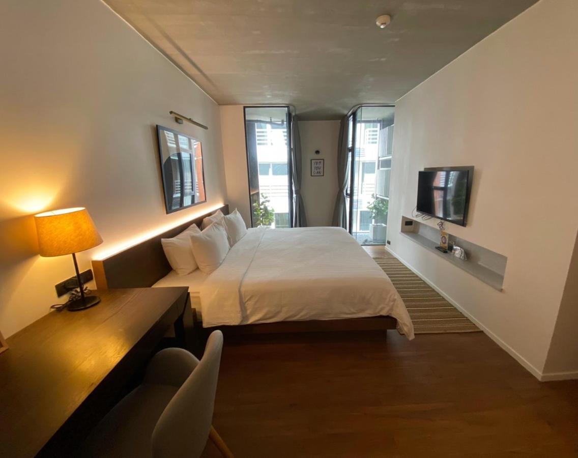 T2 Residence Sathorn Bangkok Dış mekan fotoğraf
