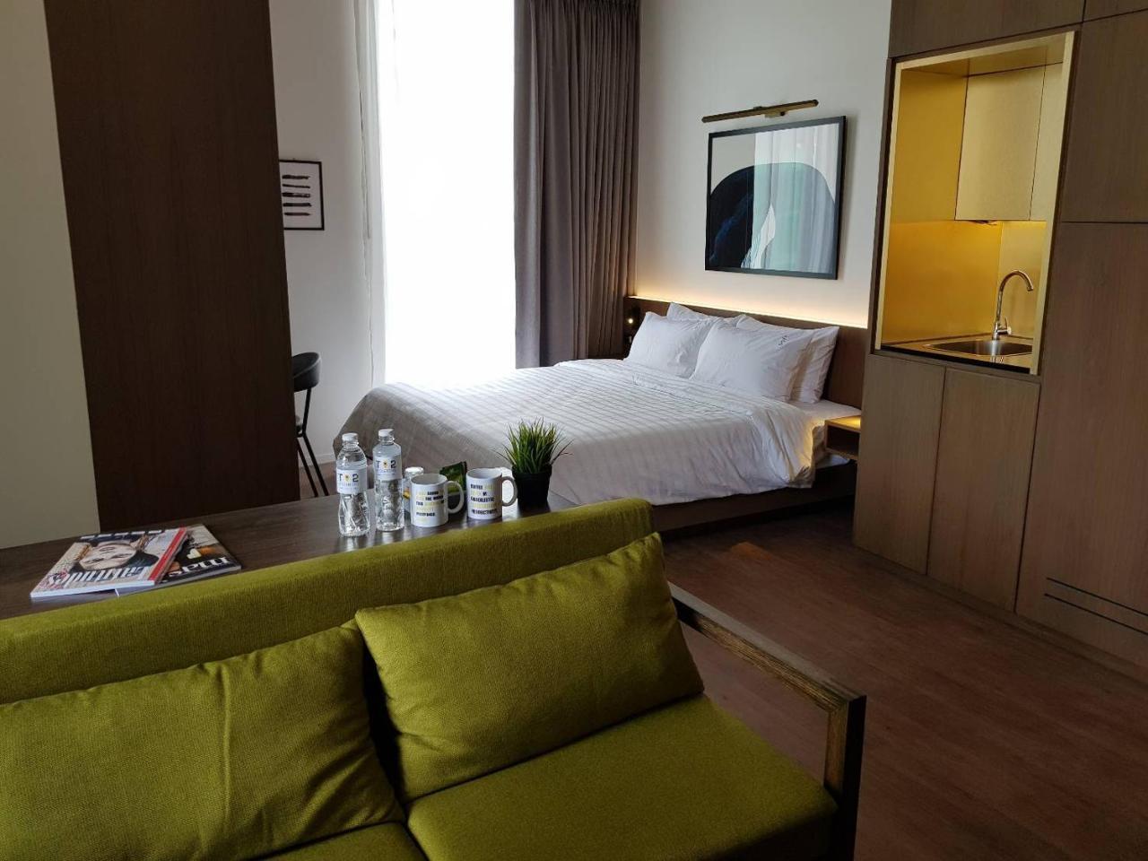 T2 Residence Sathorn Bangkok Dış mekan fotoğraf