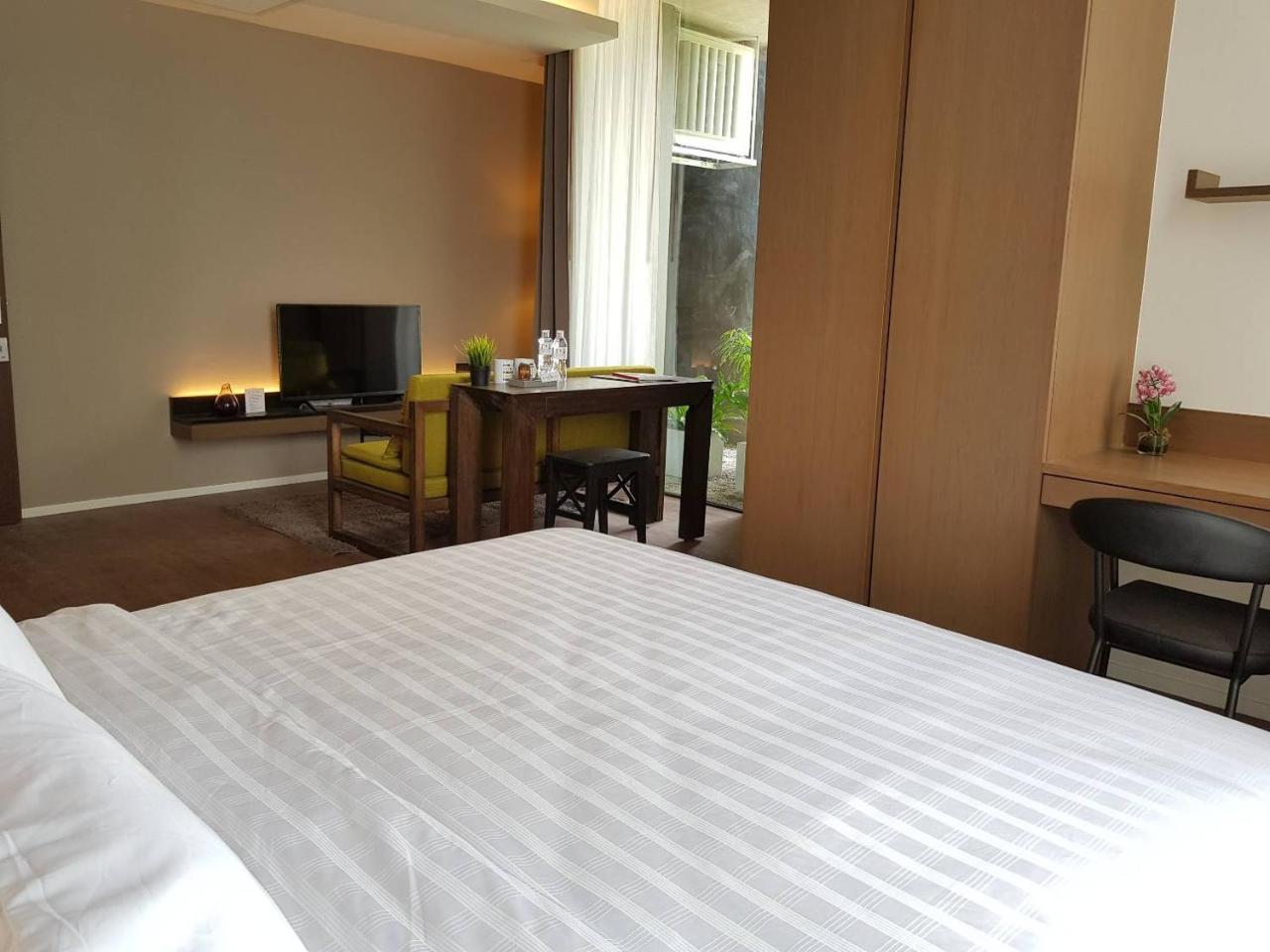 T2 Residence Sathorn Bangkok Dış mekan fotoğraf