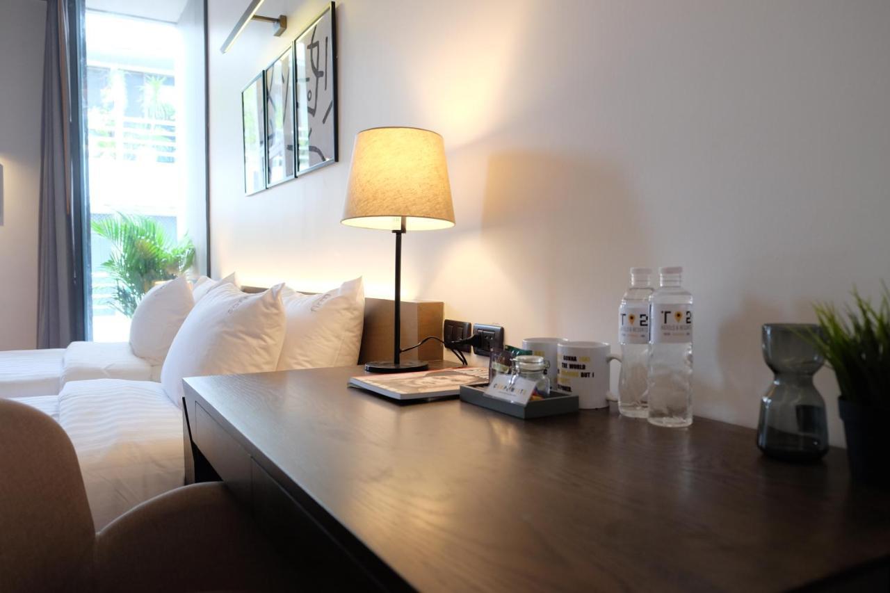 T2 Residence Sathorn Bangkok Dış mekan fotoğraf