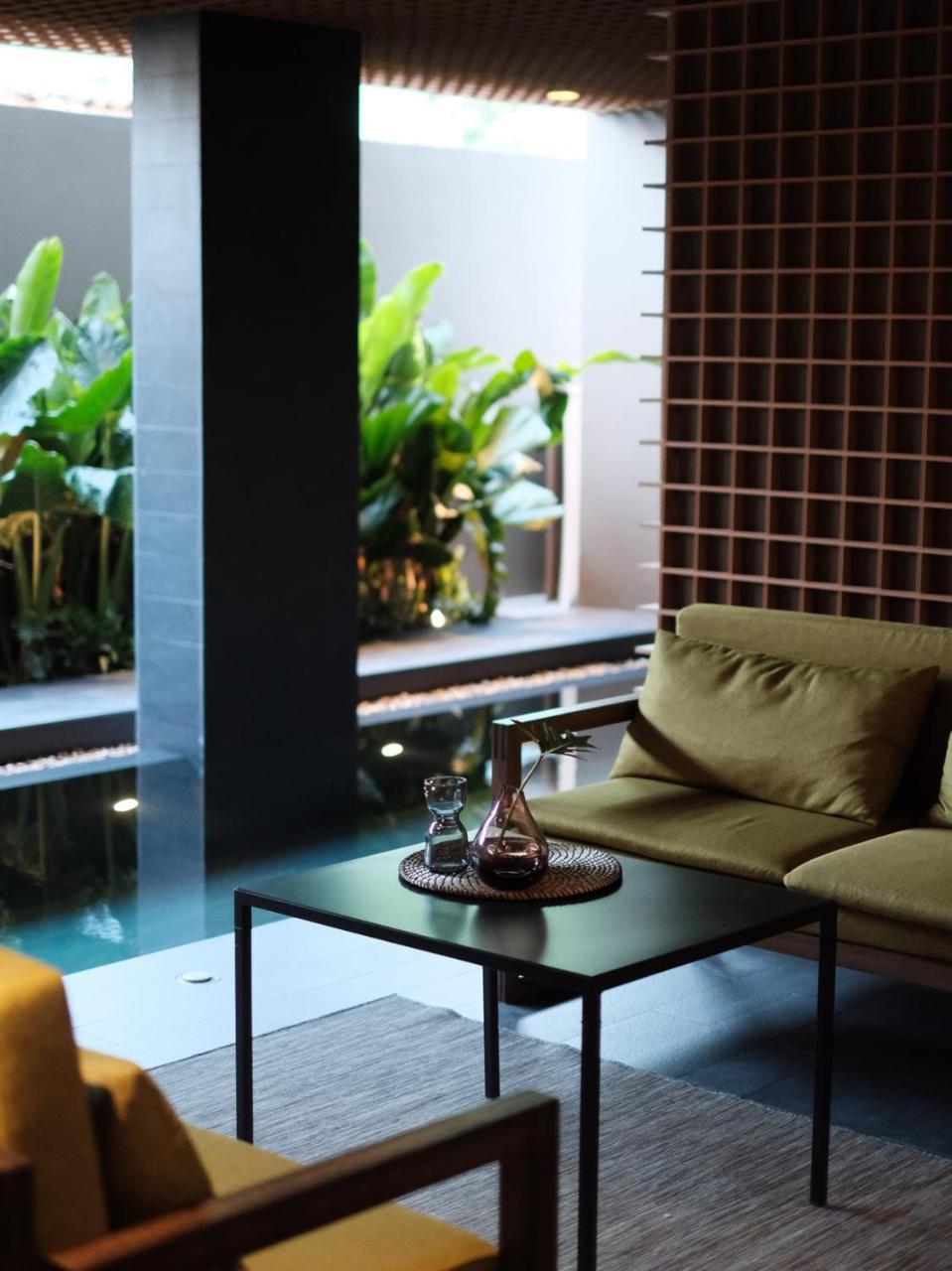 T2 Residence Sathorn Bangkok Dış mekan fotoğraf